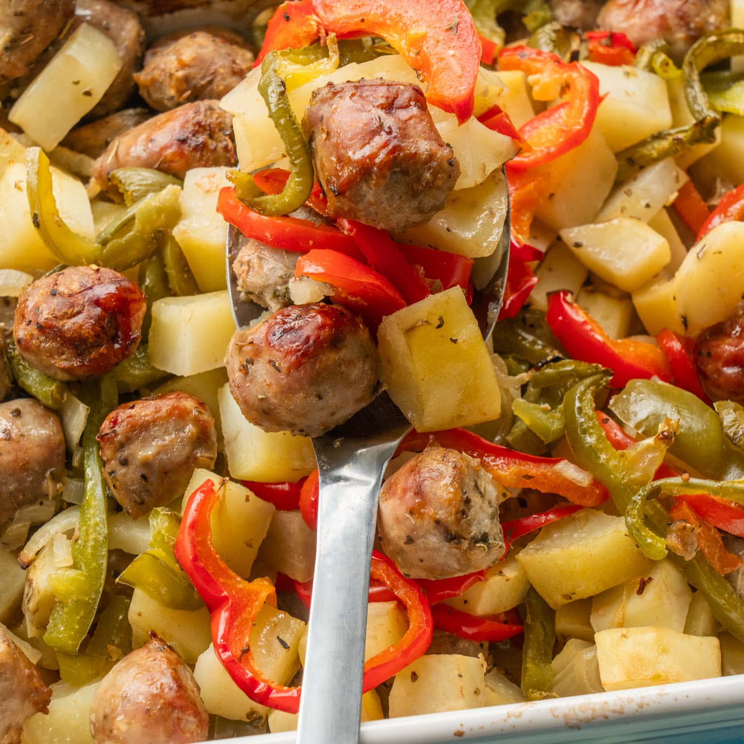Freezer-Friendly Sausage Potato Pepper Bake: 55-Minute Meal